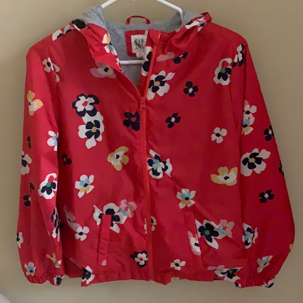 Gap kids light weight jacket.